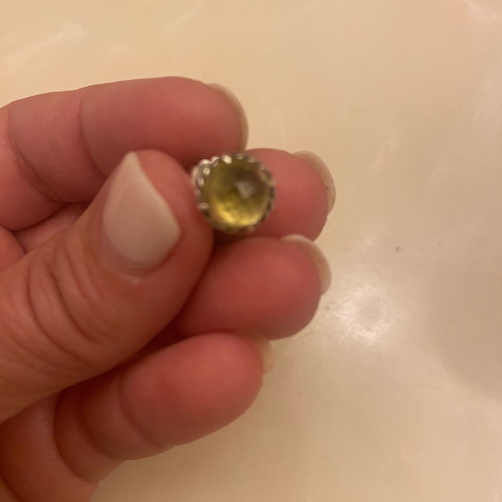 David Yurman Stud Earrings - Picture 2 of 3